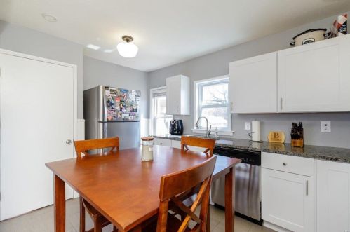 7148 Sharp Ave, Saint Louis MO 63116-3040 exterior