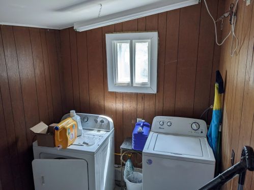 2304 Elwood St, Meskegon MI  49444-1720 exterior