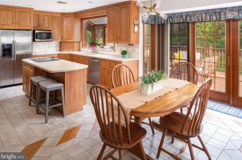 102 Kelly Ln, Media PA 19063-2018 exterior