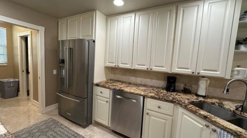 5807 Cove Cir, Naples FL 34119-9537 exterior