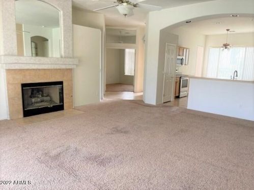 2152 Dublin Ln, Chandler, AZ 85224-6976