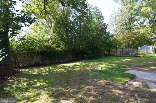 5746 15th St, Arlington VA  22205-2857 exterior