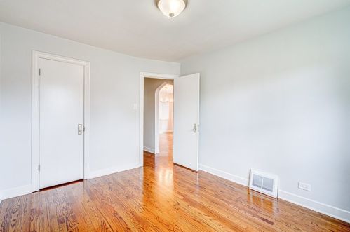 7138 Christiana Ave, Chicago IL  60629-3520 exterior