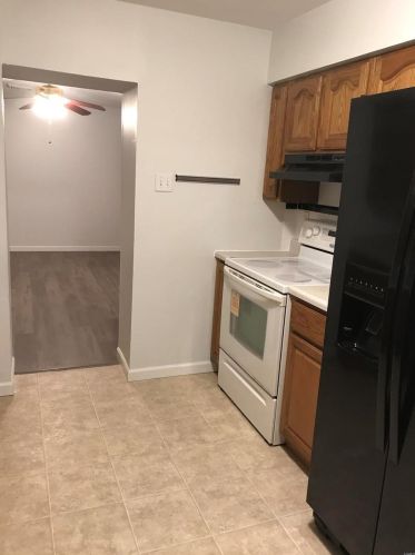 8910 New Hampshire Ave, Saint Louis MO 63123-1537 exterior