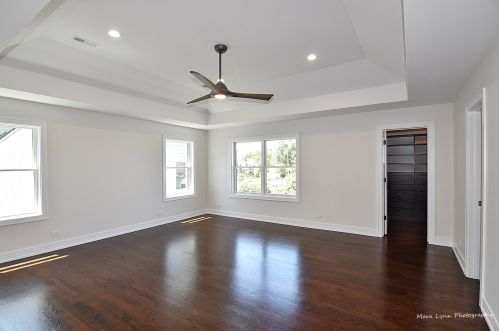 385 Berkley Ave, Elmhurst IL 60126-3167 exterior