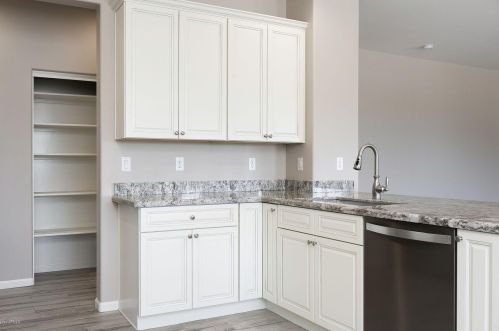 42510 10 Ave, Phoenix AZ 85086-0934 exterior