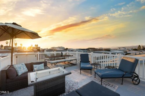 5540 5th St, Oxnard CA  93035-3807 exterior