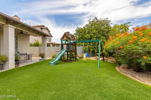 326 Anderson Ave, Phoenix AZ  85022-2366 exterior