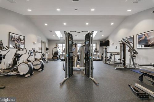 7722 Hollins Chapel Ct, Glen Burnie MD 21060-8396 exterior