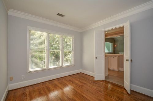 1685 Brandon Hall Dr, Atlanta GA 30350-3704 exterior