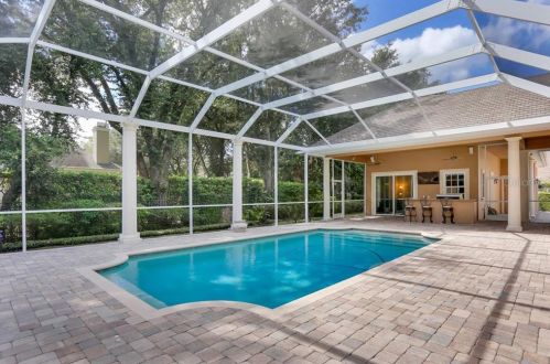 704 Berrocales De Avila, Tampa FL  33613-1098 exterior