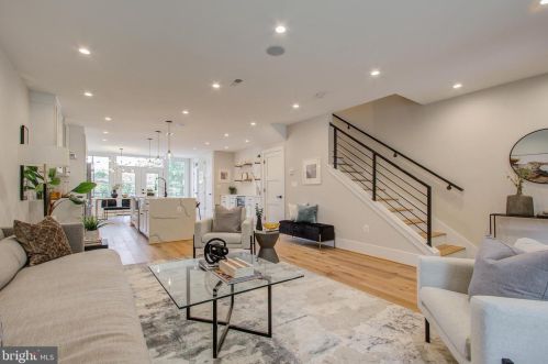 1520 Upshur St, Washington DC  20011-7008 exterior