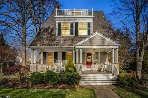 322 Lawrence Ave, Westfield, NJ 07090-3114