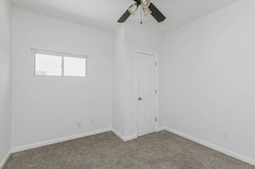 915 Church St, Bohemia NY 11716-5007 exterior