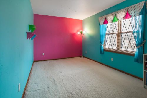 3303 Stokes Ln, Manitowoc WI 54220-2327 exterior