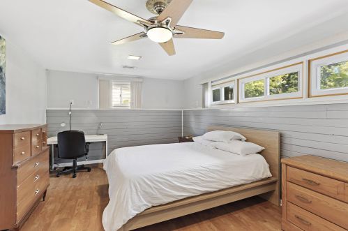 8353 65, Milwaukee WI 53223-3412 exterior