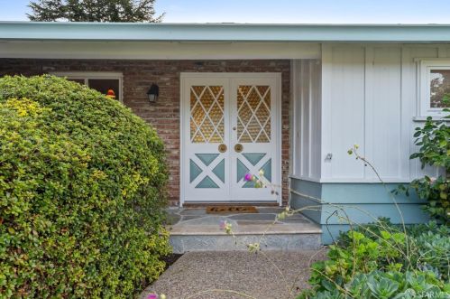 1678 Pepperwood Ct, Concord CA  94521-1126 exterior