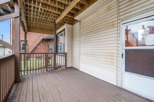 322 Amber St, Pittsburgh PA 15206-3607 exterior