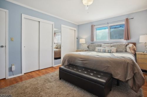 117 Stephenville Pkwy, Edison NJ 08820-2610 exterior