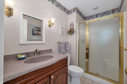 31 Sunset Ave, Concord NH 03301-2730 exterior