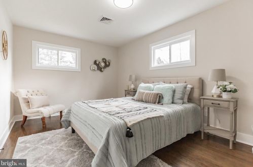 5647 Magnolia Ave, Camden NJ 08109-1207 exterior