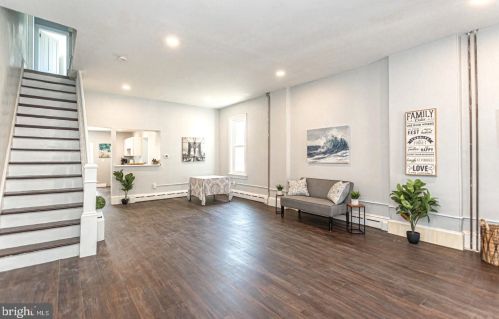 6 2 St, Pottstown PA 19464-5204 exterior