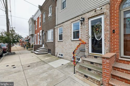 326 Jackson St, Philadelphia PA 19145-3617 exterior