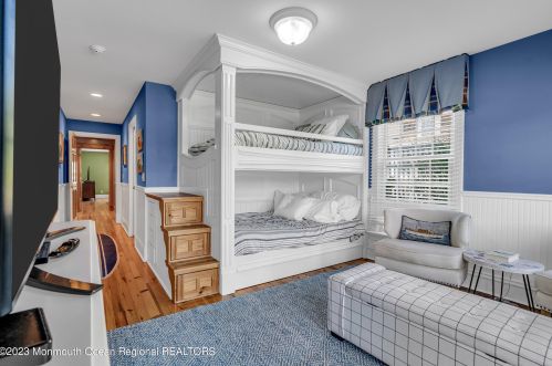 767 Ave, Point Pleasant Beach NJ 08742-5315 exterior