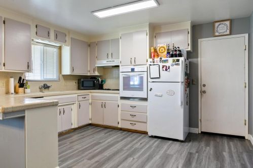 545 Quincy Rd, Turlock CA  95380-4329 exterior