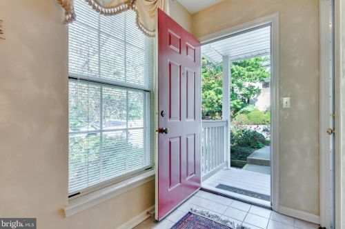 804 Country Pl Dr, Lancaster PA 17601-1793 exterior