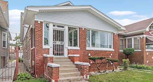 1415 Mayfield Ave, Chicago IL  60651-1015 exterior