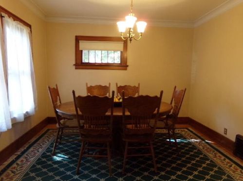 1416 Bank St, Kalamazoo MI 49001-2906 exterior