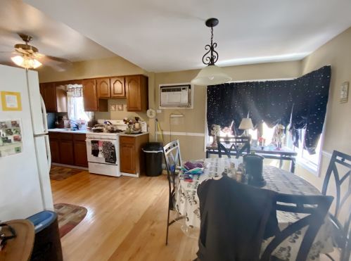 4135 Overhill Ave, Chicago IL 60706-4520 exterior