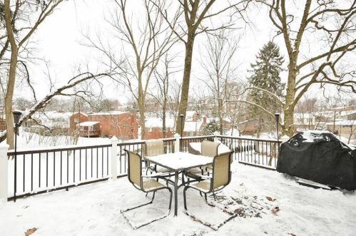 921 Meadowcroft Ave, Pittsburgh PA 15216-1119 exterior