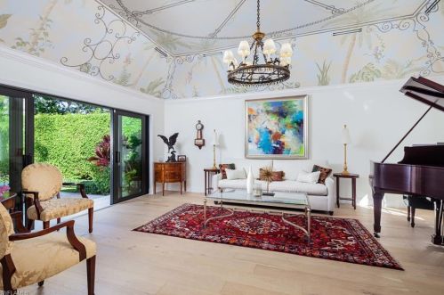 3232 Grn Dolphin Ln, Naples FL 34102-7916 exterior