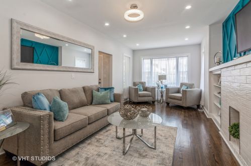 7816 Hermitage Ave, Chicago IL  60620-4415 exterior