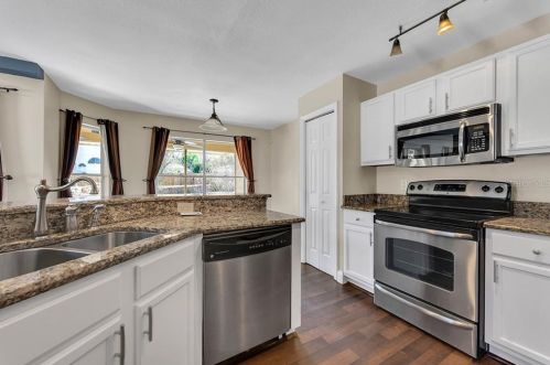 1369 Countryridge Pl, Orlando FL 32835-8020 exterior