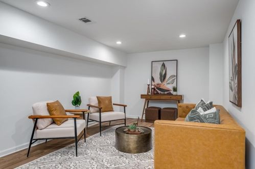 1639 Crestline Dr, Atlanta GA  30345-3820 exterior