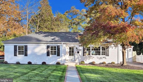 6425 16th St, Alexandria, VA 22307-1437
