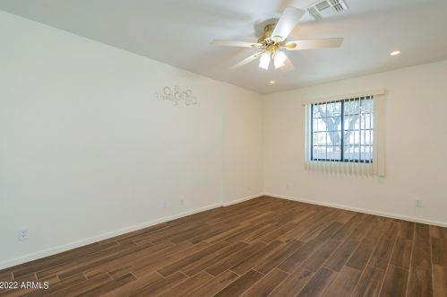 4220 16 Dr, Phoenix AZ 85015-1426 exterior