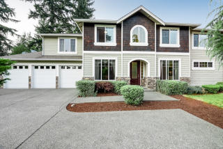 1850 170 St, Seattle WA  98133-5534 exterior