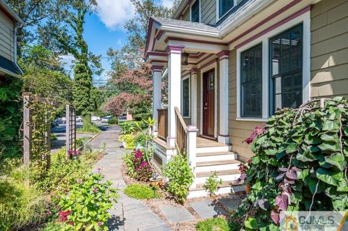 419 Middlesex Ave, Metuchen NJ 08840-1419 exterior