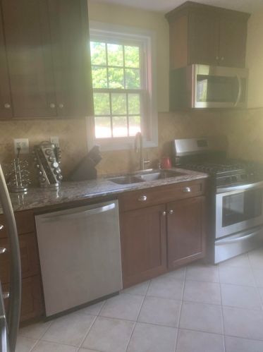 148 Nesbit St, Union City, NJ 07086-6817