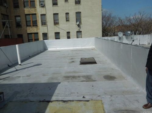 1551 Bruckner Blvd, Bronx NY 10472-6408 exterior