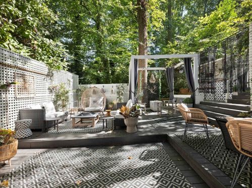 2671 Caldwell Rd, Atlanta GA exterior