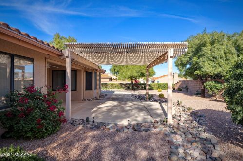 14690 Windshade Dr, Tucson AZ 85755-8827 exterior