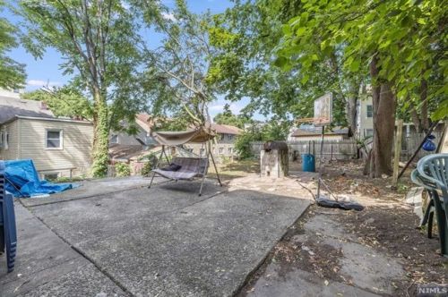 65 7th St, Paterson NJ 07506-3802 exterior