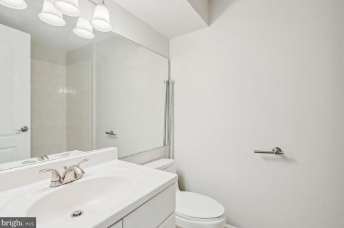 4653 Kirkpatrick Ln, Alexandria VA 22311-4913 exterior