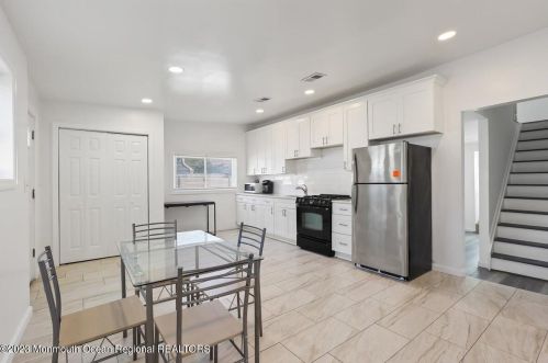 504 Ave, Belmar NJ 07719-2433 exterior