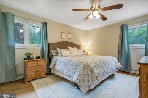 7 Devon Ln, Media PA 19063-4408 exterior